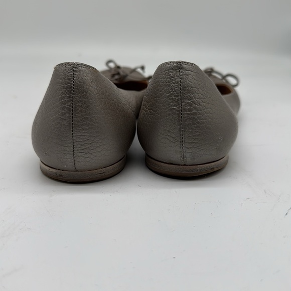 Fendi leather ballet flats made in Italy EU 37. US 6. - Picture 3 of 5